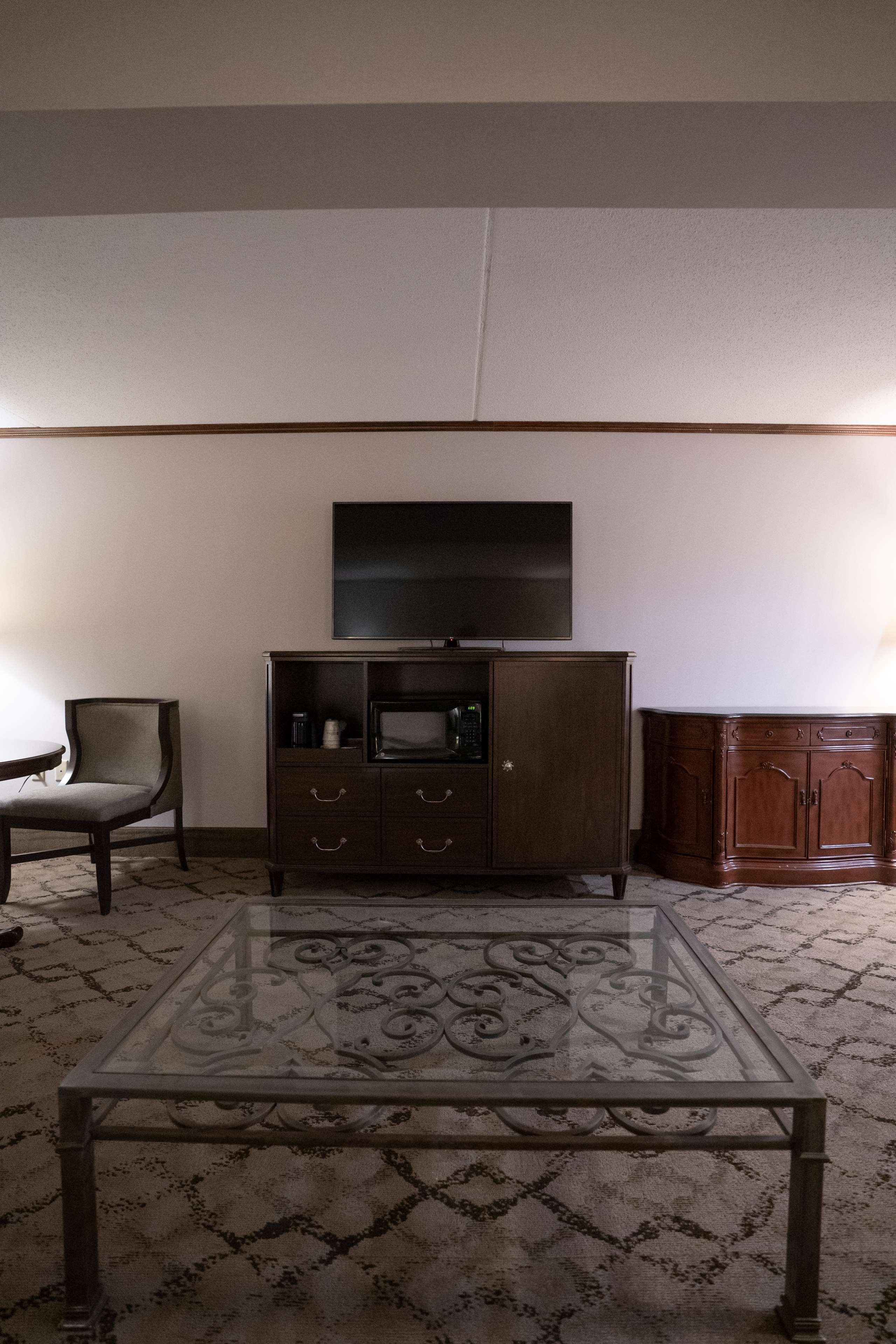 Best Western Plus Fairfield Executive Inn Bagian luar foto