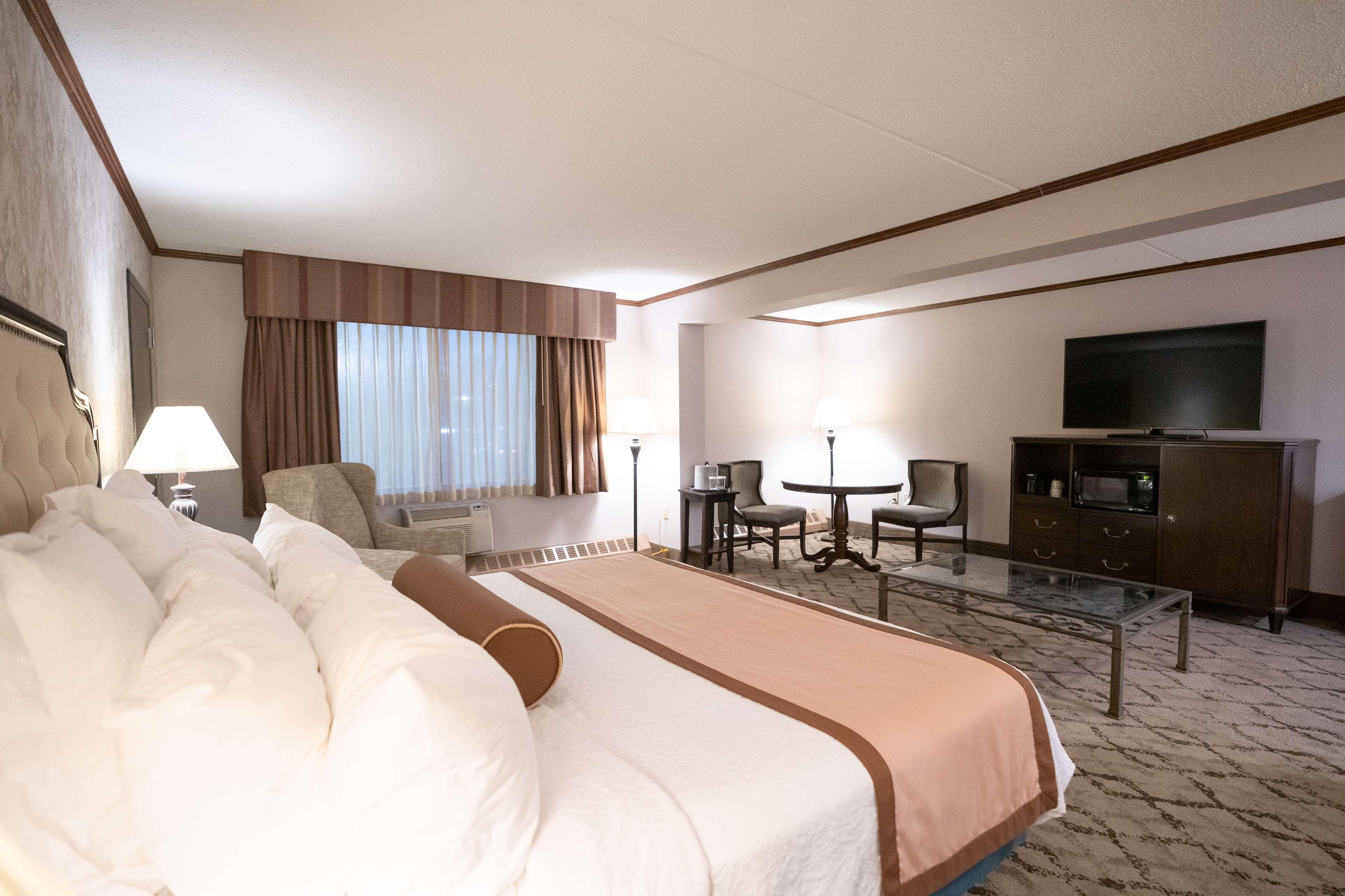 Best Western Plus Fairfield Executive Inn Bagian luar foto