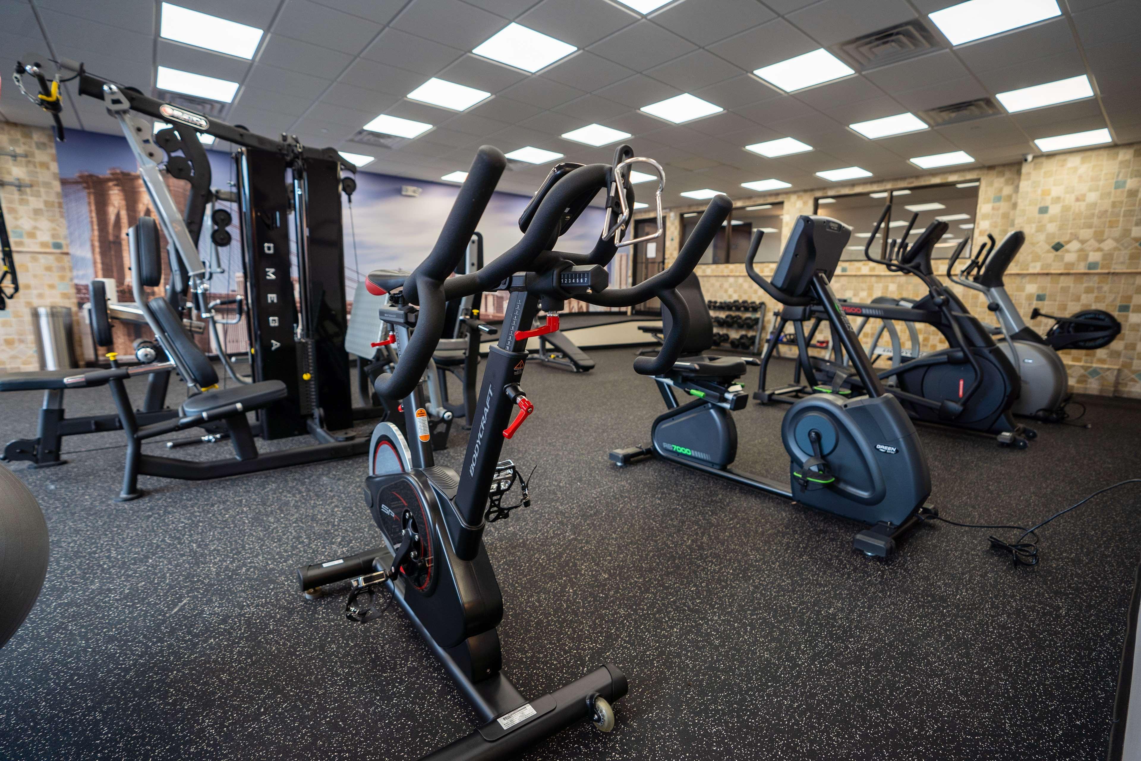 Best Western Plus Fairfield Executive Inn Bagian luar foto